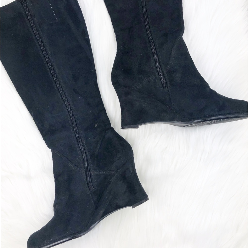 Black Suede Boots - Picture 5 of 8